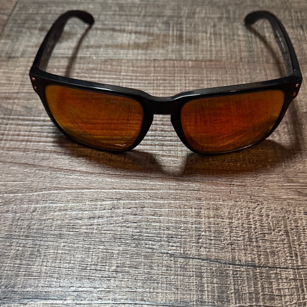 Oakley Holbrook Black Frame Sunglasses with Red Orange Mirrored Lenses - Picture 2 of 11